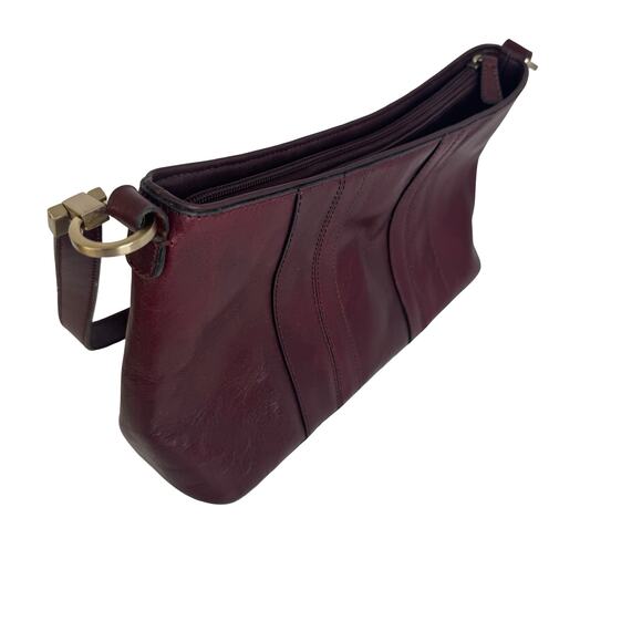 Vintage Etienne Aigner Burgundy Leather Shoulder Bag –  Minimalist Chic - Picture 13 of 16